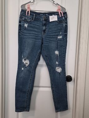 Old Navy Women's Distressed Skinny Jeans - Blue